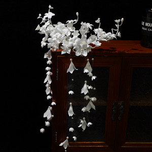 2025 Original Pinza para el pelo con borla hecha a mano, estilo bosque coreano, flor de lirio de los valles, accesorio nupcial para el cabello, tocado de novia - Product Image 3