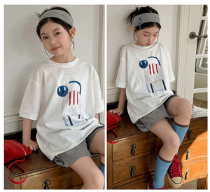 ชุดเสื้อยืดพิมพ์ลายแมวสีขาว+กางเกงขาสั้นสีเทา 2 ชิ้น สำหรับเด็กผู้หญิง ปี 2026 - Product Image 4