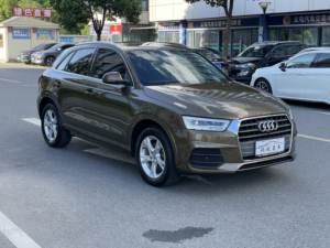 El <span class=keywords><strong>2018</strong></span> <span class=keywords><strong>Audi</strong></span> <span class=keywords><strong>Q3</strong></span> 30th Anniversary Edition 30 TFSI Fashion Professional Car se exporta a bajo <span class=keywords><strong>precio</strong></span> - Product Image 3