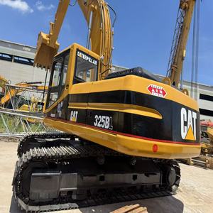 Utilisé pour l'excavatrice 325BL de 25 tonnes de 2020 avec godet de 460L, marteau hydraulique, lignes, moteur, PLC - Product Image 1