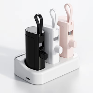 Banco rápido portátil do poder do banco 5000mah do poder do mini carregador para o banco bonito do poder da venda quente com carregador do soquete