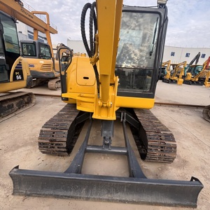 Mini-excavatrice Komatsu PC56-7 d'occasion, originale du Japon, 5,3 tonnes, petite pelle sur chenilles, à vendre - Product Image 5