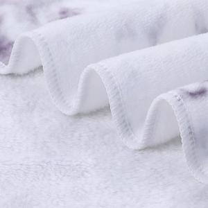 Barato al por <span class=keywords><strong>mayor</strong></span> de alta calidad logotipo impreso personalizado súper suave cálido y acogedor todas las estaciones manta - Product Image 5