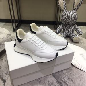 Venta al por mayor de fábrica de calzado infantil de diseño original de alta calidad, moderno, versátil y cómodo, zapatos casuales. - Product Image 1