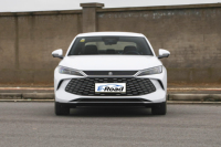 Mobil Baru BYD Qin L DM 2026 DM-i 128KM Tipe Unggulan 101Ps Hybrid Kendaraan Energi Baru 4-pintu 5-kursi Sedan E-CVT