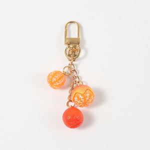 Accessoires de pendentif porte-clés en résine, motif fruit de mandarine, style dessin animé pastoral, mignons et simples, pour sacs d'école, téléphones et écouteurs - Product Image 4