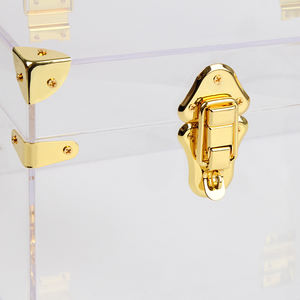 กล่องเก็บของสีทองแบบอะคริลิคใสพร้อมอุปกรณ์ตกแต่งโลหะสีทองสำหรับอุตสาหกรรม - Product Image 4