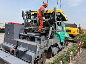 Máquina de Construcción de Carreteras S1800-3 Usada para Concreto con 10m de ANCHO DE PAVIMENTACIÓN, Plataforma Multifuncional de Segunda Mano - Product Image 5