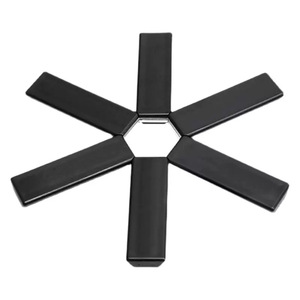 Alfombrilla Plegable de ABS con Aislamiento Térmico para Uso en Platos y Tazones - Resistente a Altas Temperaturas, Anti-escaldaduras, Moderna, Sencilla y Sólida - Product Image 3