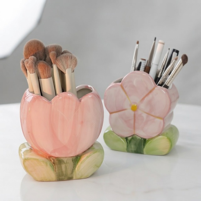 Floral Tulip Design Ceramic Pen Holder Cute Multi-color Desktop Decoration Storage Box Girls' Desks Offices Stationery Rack