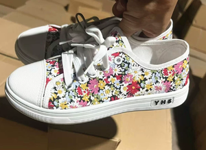 <span class=keywords><strong>Scarpe</strong></span> di tela da ragazza di nuovo Design alla moda <span class=keywords><strong>scarpe</strong></span> piatte con stampa floreale Casual da donna - Product Image 2