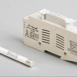 GALAXY YRPV-30L 1500V 20kA Interrupt Rating 10x85mm 9A 18A 26A 35A Kupfer anschluss <span class=keywords><strong>Solar</strong></span> PV Sicherungs einsatz - Product Image 1