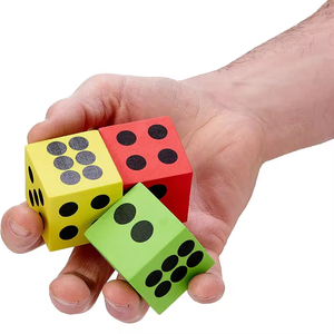 Cube en mousse EVA souple personnalisable carré de 2cm Blocs d'éponge colorés dés à pois pour jouets éducatifs - Product Image 1