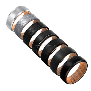POYA 8mm spazzolato martellato nero/argento smussato bordo anello di tungsteno con fodera <span class=keywords><strong>in</strong></span> legno fede nuziale gioielli per gli uomini - Product Image 1