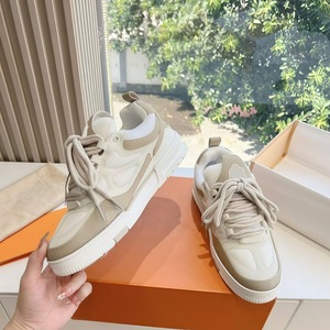 Chaussures de skateboard pour hommes haut de gamme personnalisables, design personnalisé pour les femmes, style streetwear tendance, style de marche - Product Image 3