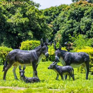 รูปปั้นแกะวัวลาสำหรับฟาร์มกลางแจ้งรูปปั้นไฟเบอร์กลาสขนาดเท่าสัตว์ซาฟารีรูปปั้นช้างกวางอัลปาก้า - Product Image 2