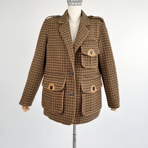 <span class=keywords><strong>Blazer</strong></span> de Mujer a la Moda, Diseño Personalizado, <span class=keywords><strong>Blazer</strong></span> a <span class=keywords><strong>Cuadros</strong></span> Marrón, Venta al Por Mayor de Fábrica - Product Image 4