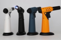 Briquet torche à jet métallique, flamme coupe-vent pour cigares