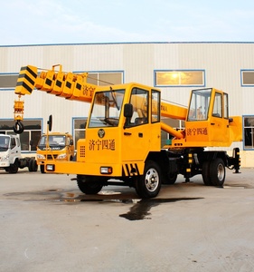 3-10 Ton Mobile Hydraulic Telescopic Truck Crane Liyuan Cylinder Changchai Engine LUYING Brand <strong>25m</strong> Lifting Height CE Certified - Product Image 3