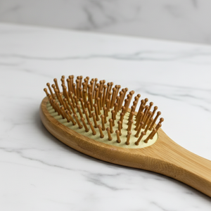 Peine de Bambú Ligero y Moderno con Mango de Bambú para Uso Doméstico - Garantía de Calidad - Peine Desenredante - Product Image 2