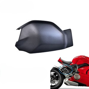 Cubierta de Basculante de Fibra de Carbono Seca 3K Ligera y de Alta Resistencia para Ducati Panigale V4 V4R 2018-2021 - Product Image 1