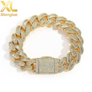 Bracelet Hip-hop en argent 925 de 15 mm, maille cubaine, serti de moissanite, unisexe, pour usage quotidien, design luxueux et haut de gamme, exquis - Product Image 5