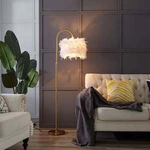 Lámpara de pie de pesca dorada creativa de lujo del norte de Europa fuente de luz LED USB para sala de estar sofá dormitorio cabecera - Product Image 5