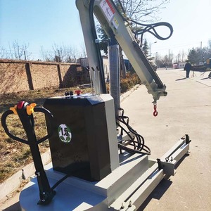 Grúa rotativa de elevación hidráulica de cabrestante eléctrico portátil pequeño con control remoto para construcción y agricultura - Product Image 4