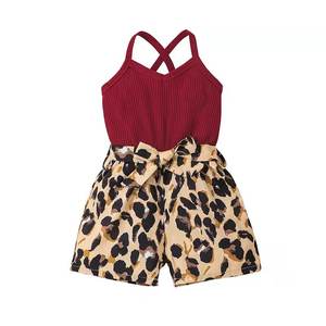 Mono de verano para niñas con tirantes y estampado de leopardo, ropa infantil casual, pantalones cortos con costuras de tira. - Product Image 2