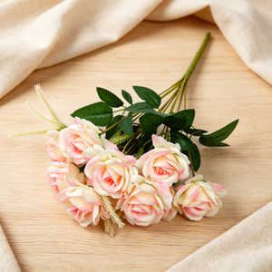 Prix d'usine – Bouquet de roses artificielles en soie à 10 tiges, effet peinture à l'huile, petit buisson floral réaliste pour la décoration de la maison, du bureau ou du bureau de travail - Product Image 2