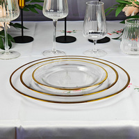 Assiettes de présentation de luxe modernes en verre transparent faites à la main avec motif incrusté d'or pour la décoration de mariages et de fêtes