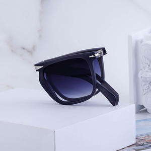 Lunettes de soleil polarisées à monture carrée rétro pour hommes, Protection UV400, protection solaire pour la pêche et la conduite, PC métal noir ZS 1039P - Product Image 3