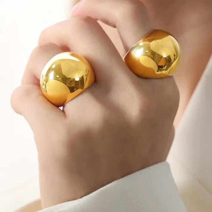 Yingtong 2024 Nieuwe Roestvrijstalen Sieraden Ring Groothandel Sieraden Chunky 18K Vergulde Ringen Voor Vrouwen