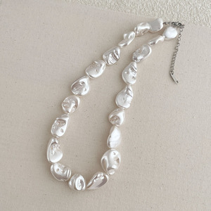 <strong>Boho</strong> Chic Handmade Baroque Pearl <strong>Necklace</strong> for Women Irregular Style - Product Image 1