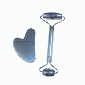 Juego de rodillo de masaje y placa de gua sha de acero inoxidable - Product Image 6