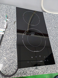 Placa de Cocción Eléctrica de <span class=keywords><strong>Cerámica</strong></span> Moderna Integrada de Doble Quemador con Tecnología de Radiación Infrarroja - Product Image 2