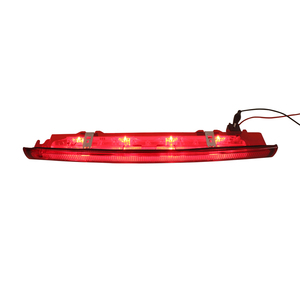 Luz de freno de parachoques trasero Tercera luz de freno para Renault Megane Mk2 <span class=keywords><strong>Hatchback</strong></span> 2002-2009 Rojo 8200073239 89398083 - Product Image 4