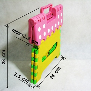 Moule de chaise d'injection en plastique de moule de tabouret pliable d'excellente qualité pour des enfants - Product Image 3