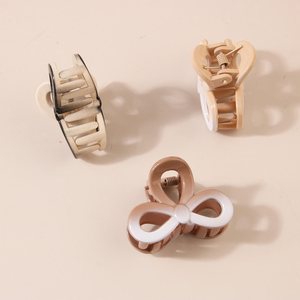 Pinzas de Pelo de Plástico con Diseño de Lazo Degradado y Forma de Tiburón, Sencillas y Modernas, para Venta al Por Mayor - Product Image 4