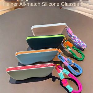 Pochette unisexe polyvalente en silicone imperméable pour lunettes de soleil et lunettes de vue, facile à transporter, design élégant, pour la maison - Product Image 4