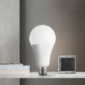 หลอดไฟ LED ฉุกเฉิน ขั้ว E26 ตัวเรือนอะลูมิเนียม ใช้ไฟ AC 220V 6500K แสงเดย์ไลท์ พร้อมสวิตช์ ได้รับมาตรฐาน CE ประหยัดพลังงาน CRI 80 ความสว่าง 720 ลูเมนส์ - Product Image 3