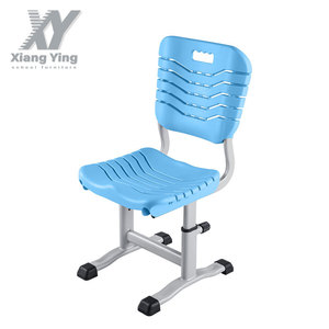 Conjunto de escritorio y silla para estudiantes Xiang Ying, muebles escolares de plástico azul para estudiantes de primaria y secundaria, estilo moderno minimalista. - Product Image 2