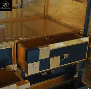 Gabinete de madera maciza tallado a mano de estilo italiano de lujo de fabricante chino de alta gama para Hotel Yacht Valia - Product Image 5