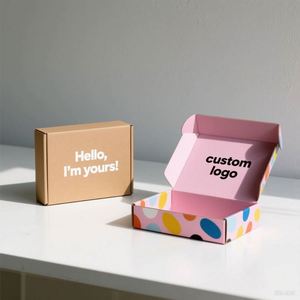 Ensemble cadeau de vêtements pour enfants de luxe haut de gamme, boîte rigide pour bébé personnalisée avec poignée, laminage mat, matériaux recyclés - Product Image 4