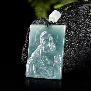 Pendentif en Jadeite Naturelle Bleu Eau de Jais, Bijou UNISEXE, Design Original Sculpté, Cadeau Religieux avec Certificat d'Expertise FG79 - Product Image 1