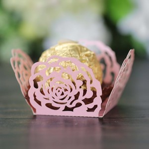 Emballages en papier <span class=keywords><strong>chocolat</strong></span>é ajourés en dentelle rose, plateaux à bonbons pour fêtes de mariage, boîtes à dragées découpées au laser en forme de rose pour <span class=keywords><strong>Ferrero</strong></span> <span class=keywords><strong>Rocher</strong></span> - Product Image 2