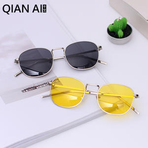 Lunettes de soleil carrées en métal Harajuku, monture argentée Ocean Powder, verres en acrylique, protection UV 100%, style streetwear unisexe - Product Image 4