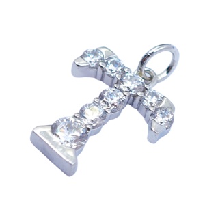 Collar con Colgante de Letra Clásico de Plata 925 con Circonita de UM Jewelry para Mujeres y Niñas - Regalos para Aniversarios, Bodas y Fiestas - Product Image 3