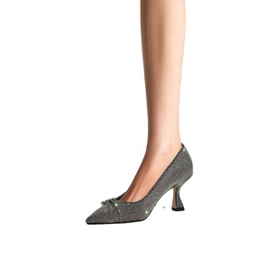 Escarpins à bout pointu ornés de strass et de paillettes personnalisés, talon fin incurvé de 7,5 cm, confortables, tendance, pour le bureau et la <span class=keywords><strong>danse</strong></span> - Product Image 3