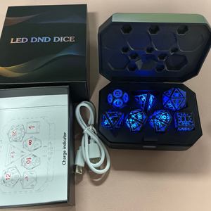 DND Dés LED rechargeables avec boîte de chargement, <span class=keywords><strong>7</strong></span> dés lumineux pour jeux de table RPG Donjons et dragons Dés Cadeau de Noël - Product Image 6